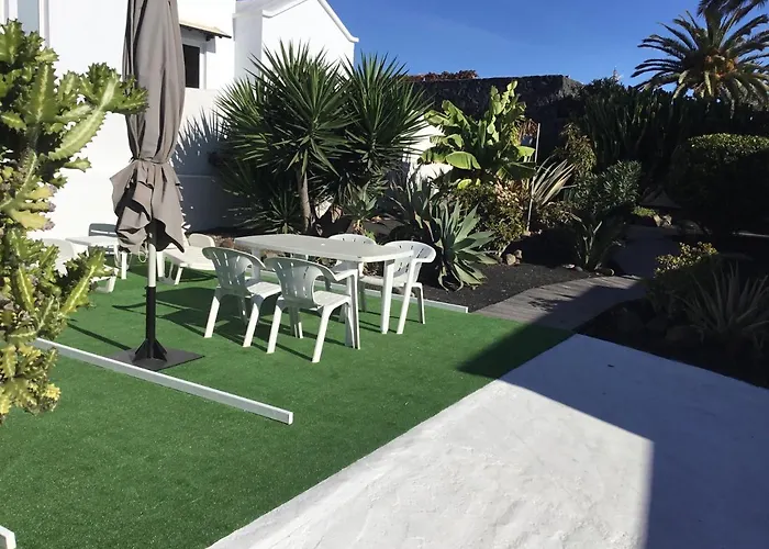 Vrijstaande Апартаменти Плайя-Бланка